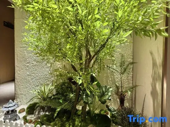 Yaman Qingju · Movie Homestay (Guangzhou Longgui Jinbo Plaza)