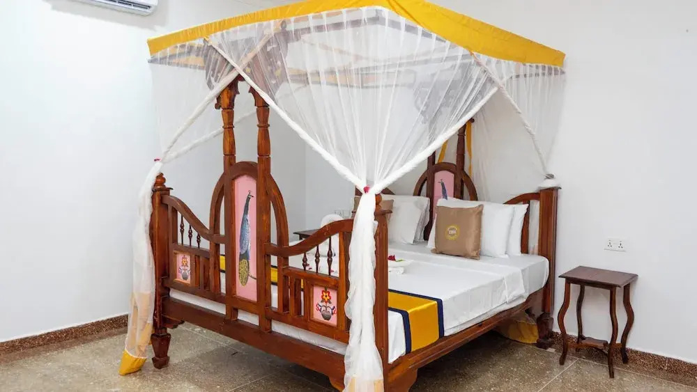 Zamu Beach Hotel
