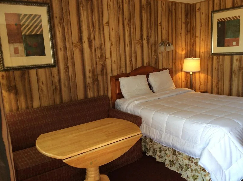 Country Inn - Licking