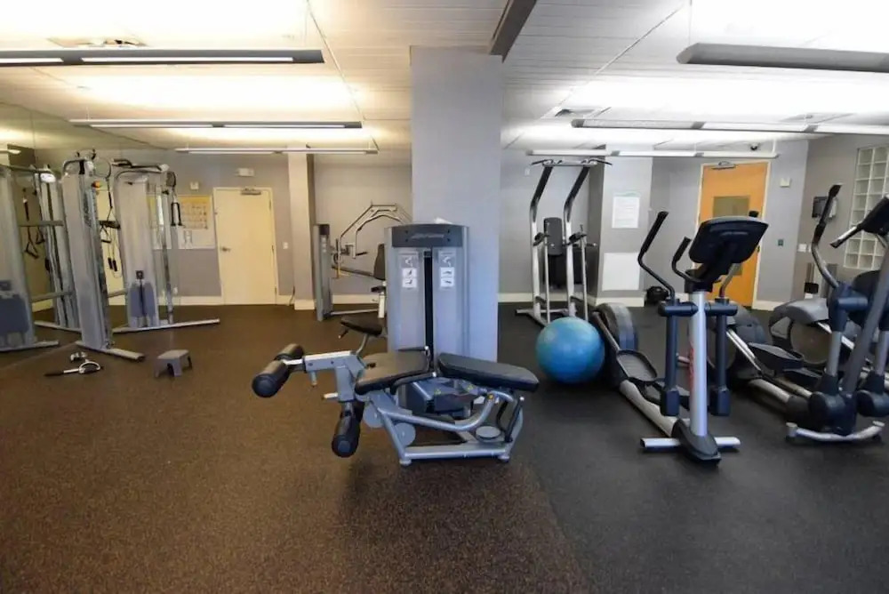 Spectacular 1 Bed 1 Bath @ Tides