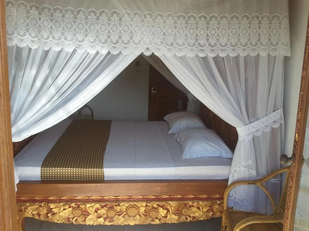 Rattan Resto (Amadeus)