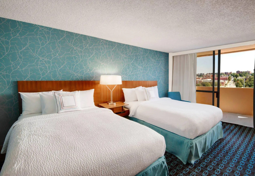 Fairfield Inn & Suites by Marriott Charlotte Uptown