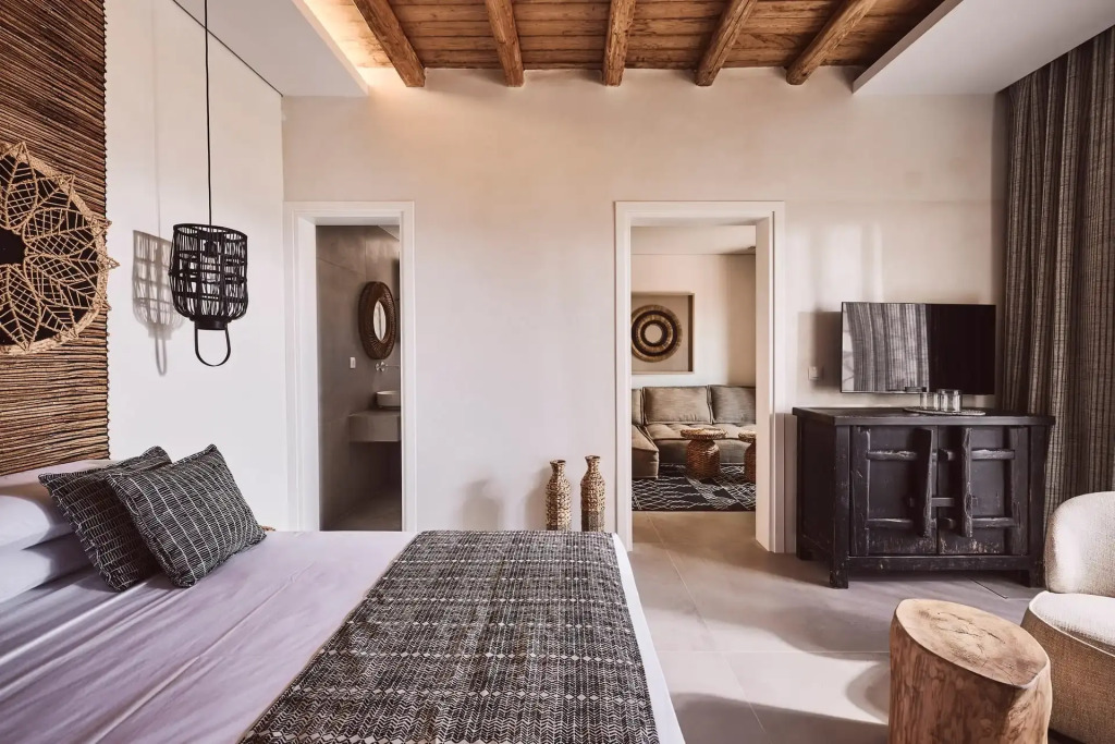 Serenity Suite Milos