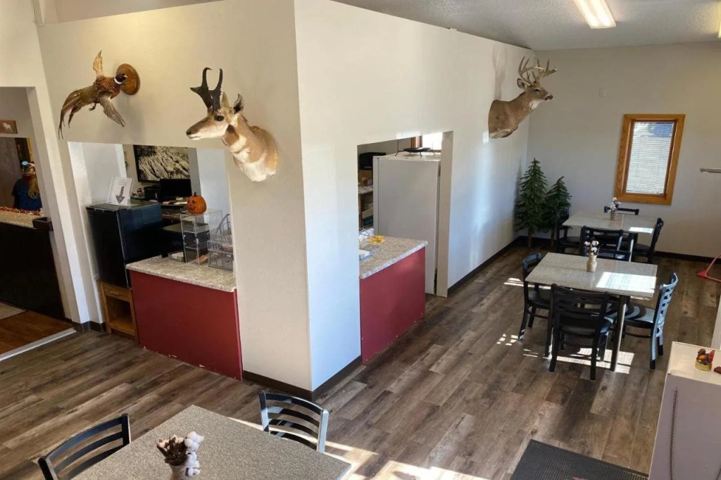 Glendive Lodge