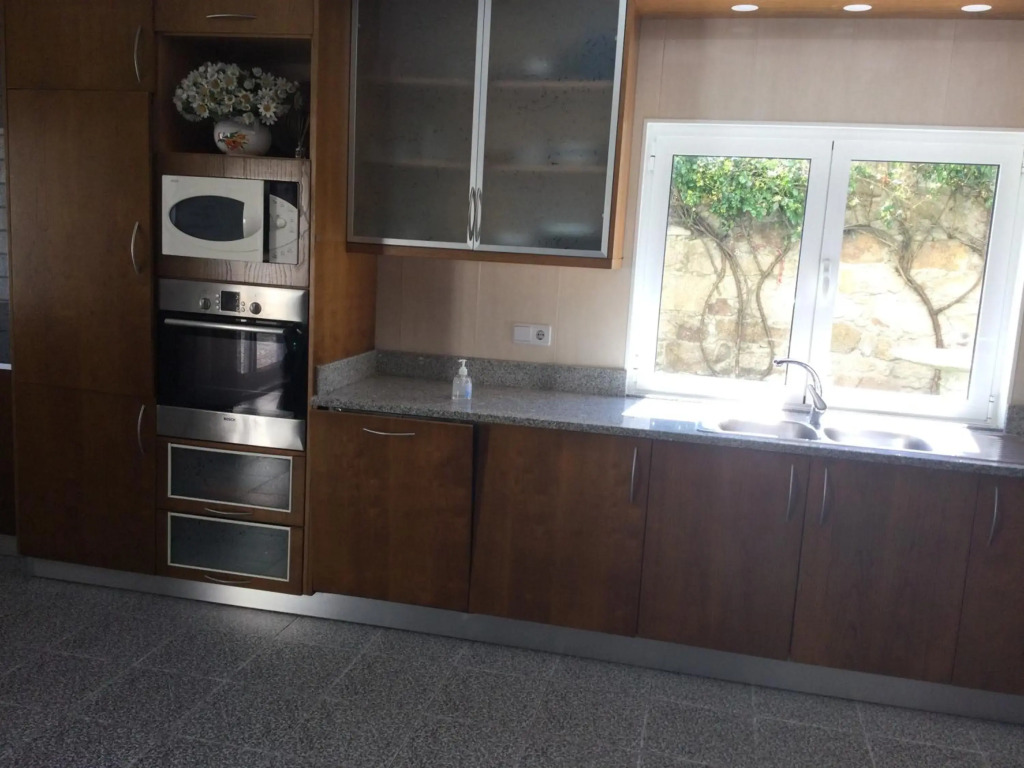 Room solo - Villa Ribeiro On Way to Santiago with Secure Bike Garage - Esposende