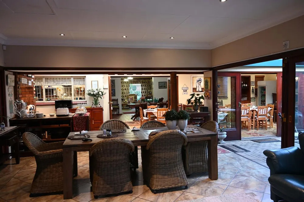 Lamor Guest House