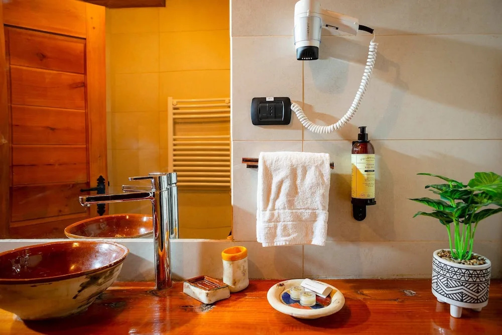 Hotel Roca Negra