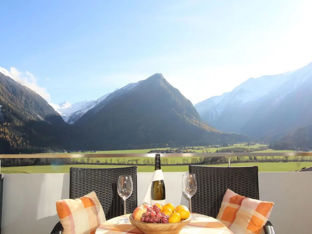 Delightful Apartment in Neukirchen am Großvenediger near Ski Slope
