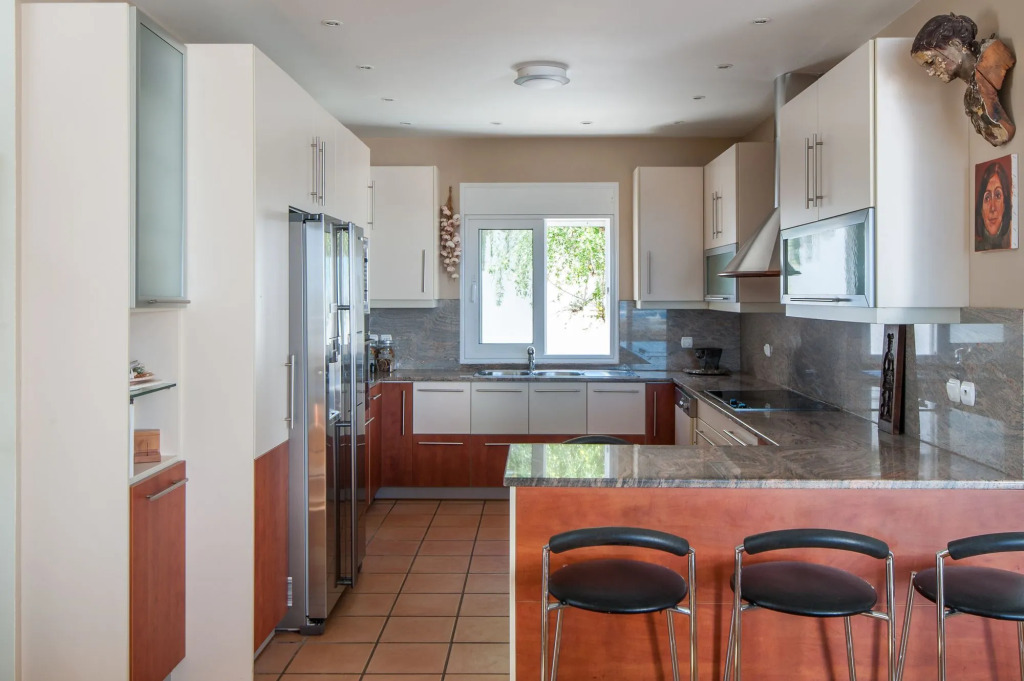 Jeannine's Villa