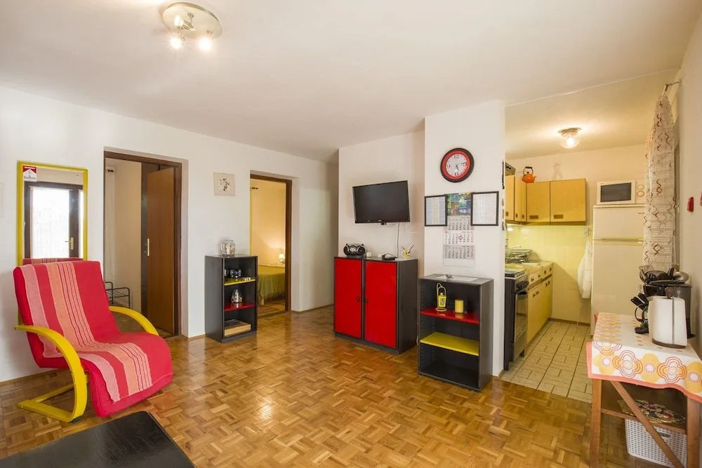 Apartment Laurus / Two Bedrooms A1