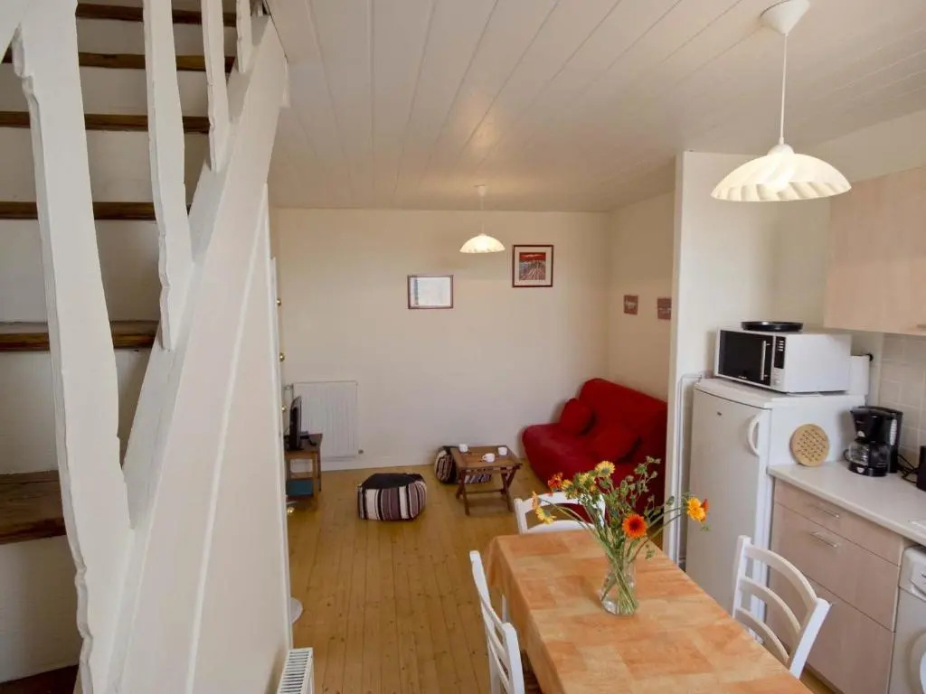 Maison de pêcheur typique à 400m du quai, proche plage, animaux bienvenus, WiFi en option - FR-1-92-671
