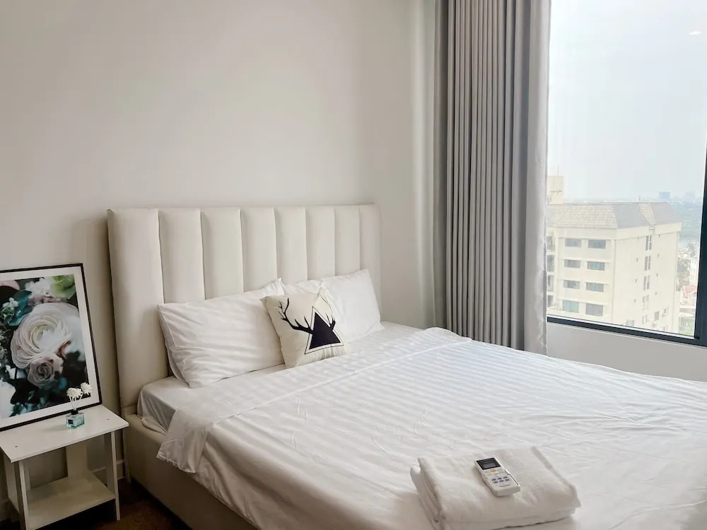 Smile Home - Lumiere Riverside - Luxury Stay in Thao Dien