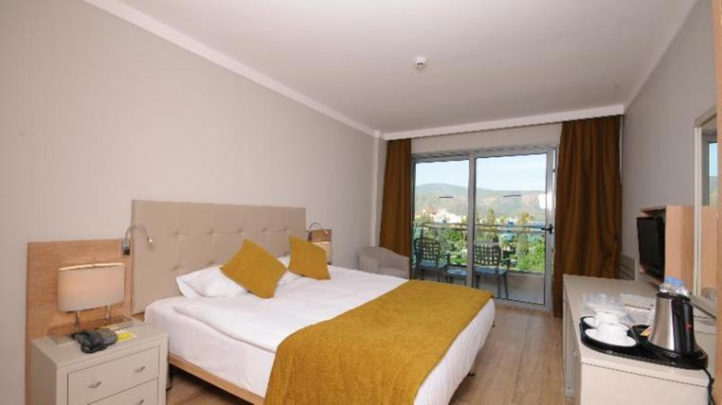 Sunrise Hotel
