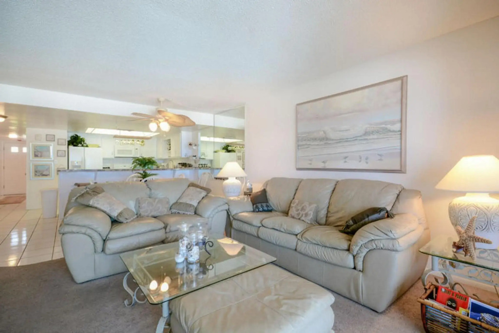 Sandpiper 305 by Ocean Properties