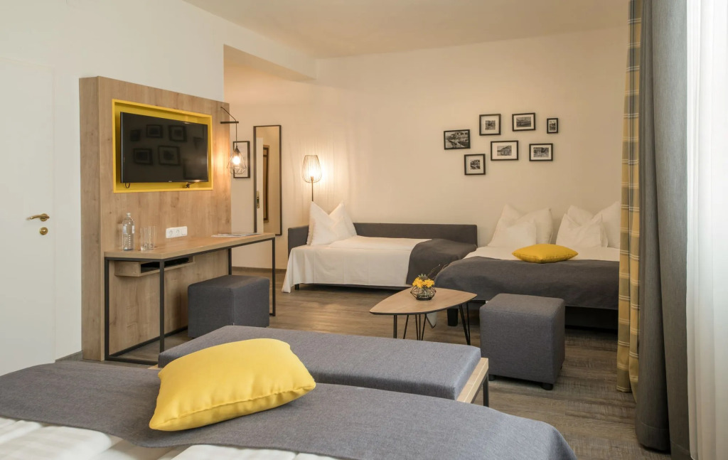 Levys Rooms & Breakfast