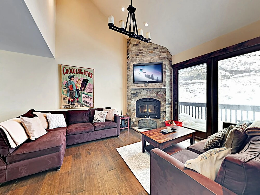 Roomy 3112 - 3 Br Townhouse