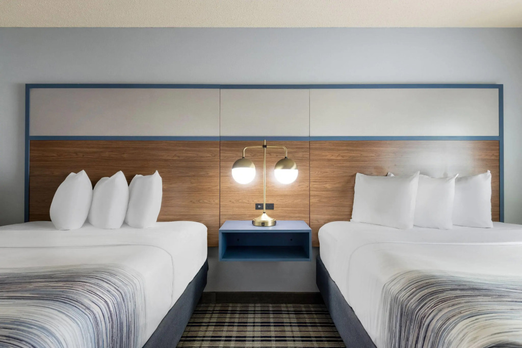 AmericInn by Wyndham Chamberlain Conference Center