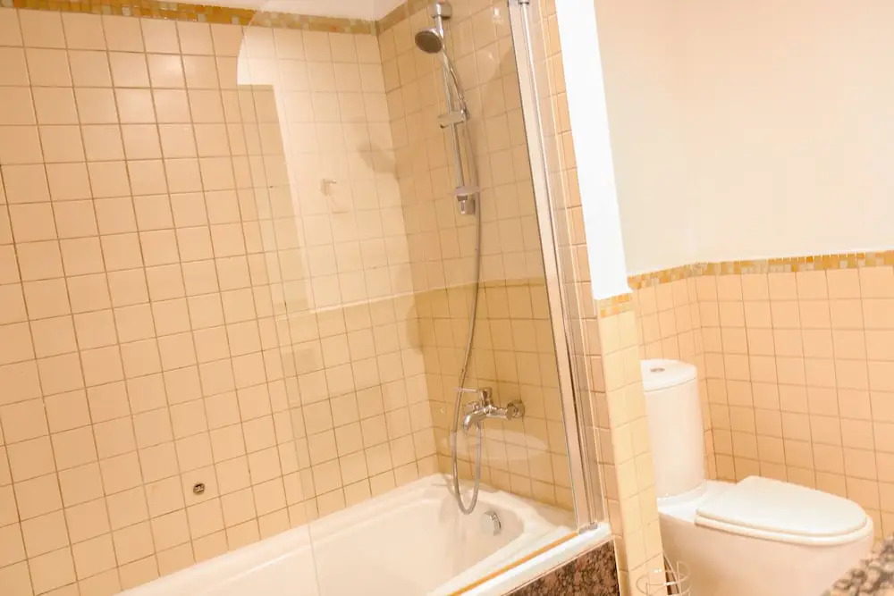 Spacious 1 Bedroom Apartment in Murjan 1
