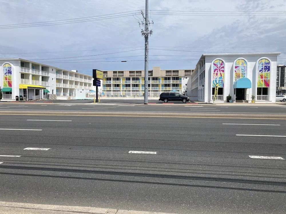 Kokomo Suites