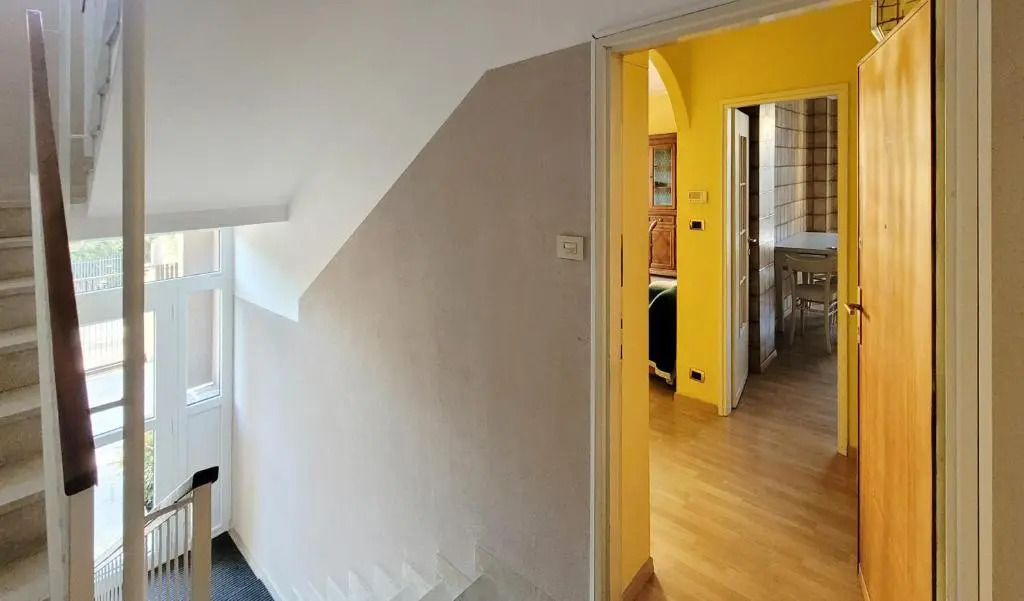 Spacious apartment at Como lake