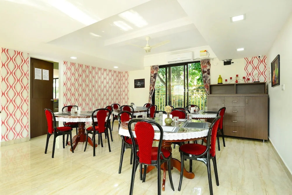 OYO 46 SilverKey Kakkanad