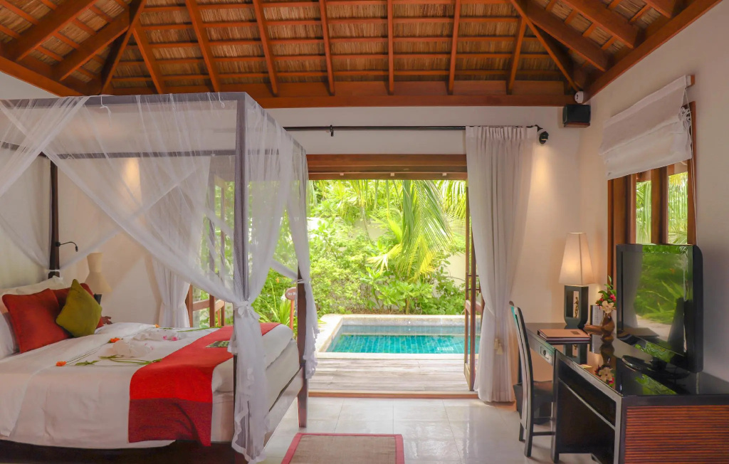 Kuredu Island Resort & Spa