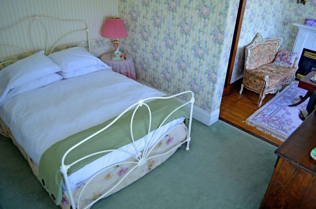 Bedham Hall B&B