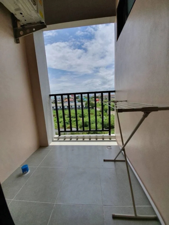Samutsakorn Apartment