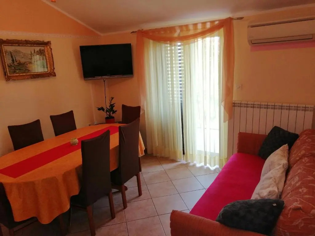 Apartments Ruža