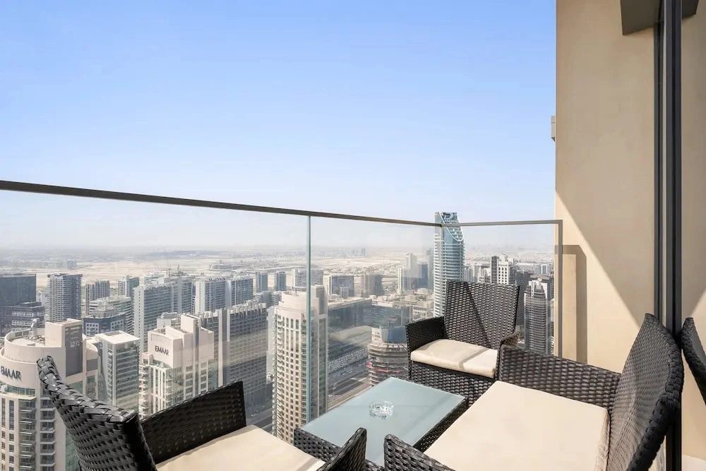 Silkhaus High Floor in Burj Royale Stunning View