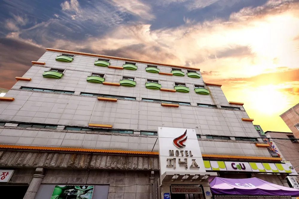 phoenixmotel