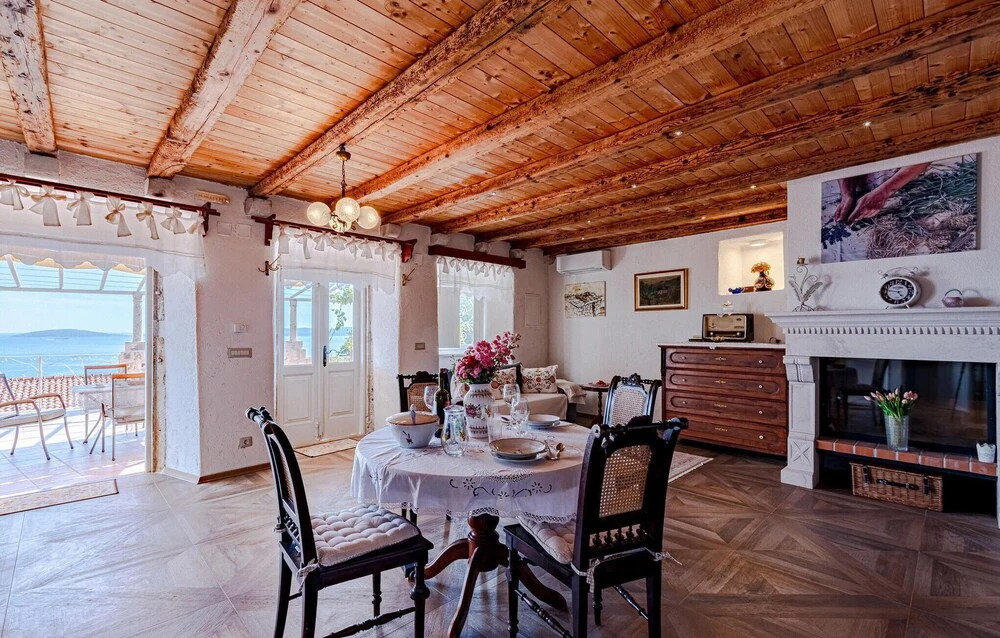 Two-Bedroom Holiday Home In Mokalo