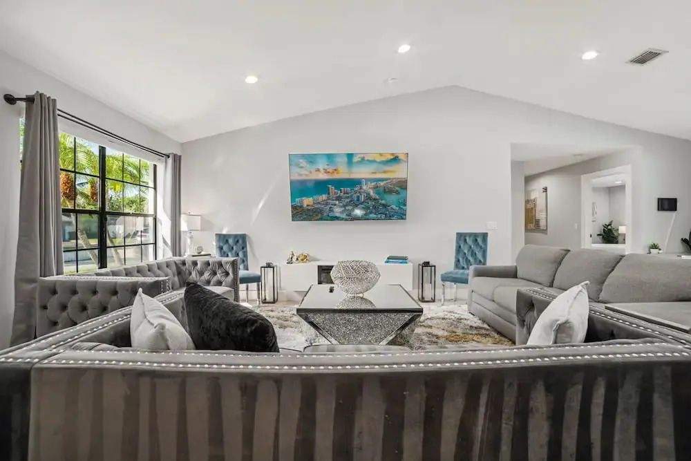 Heated Pool Putting Green 5 min From Beach!