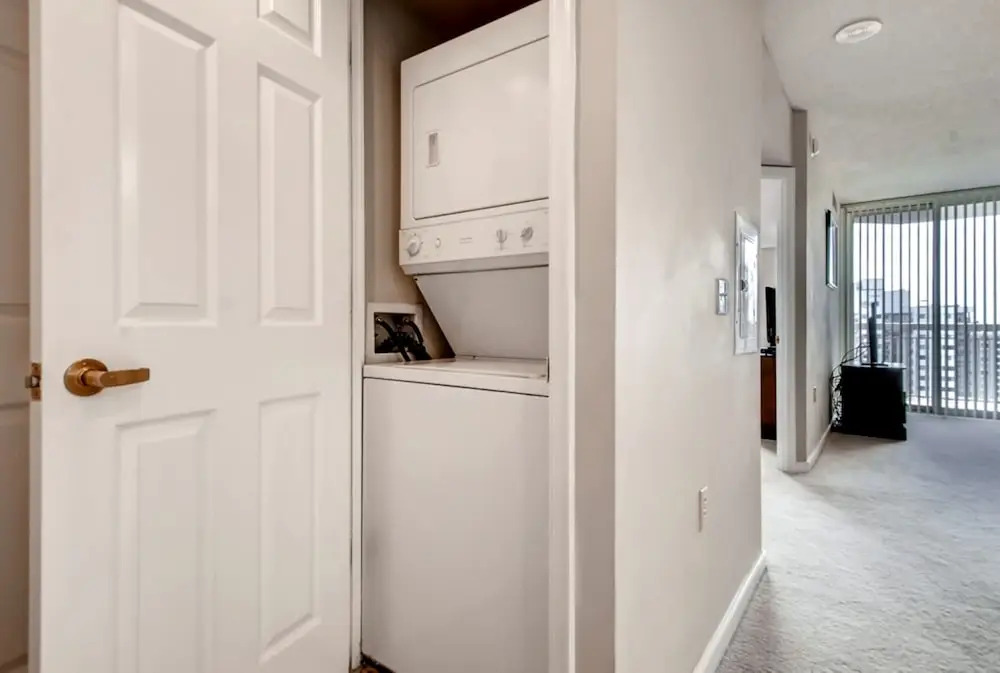 Luxury Apartments at Pentagon City center