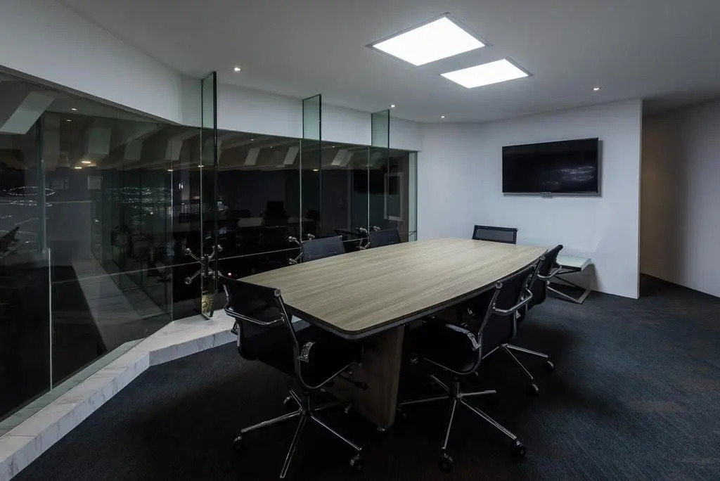 Naki Suites @ Silvertown