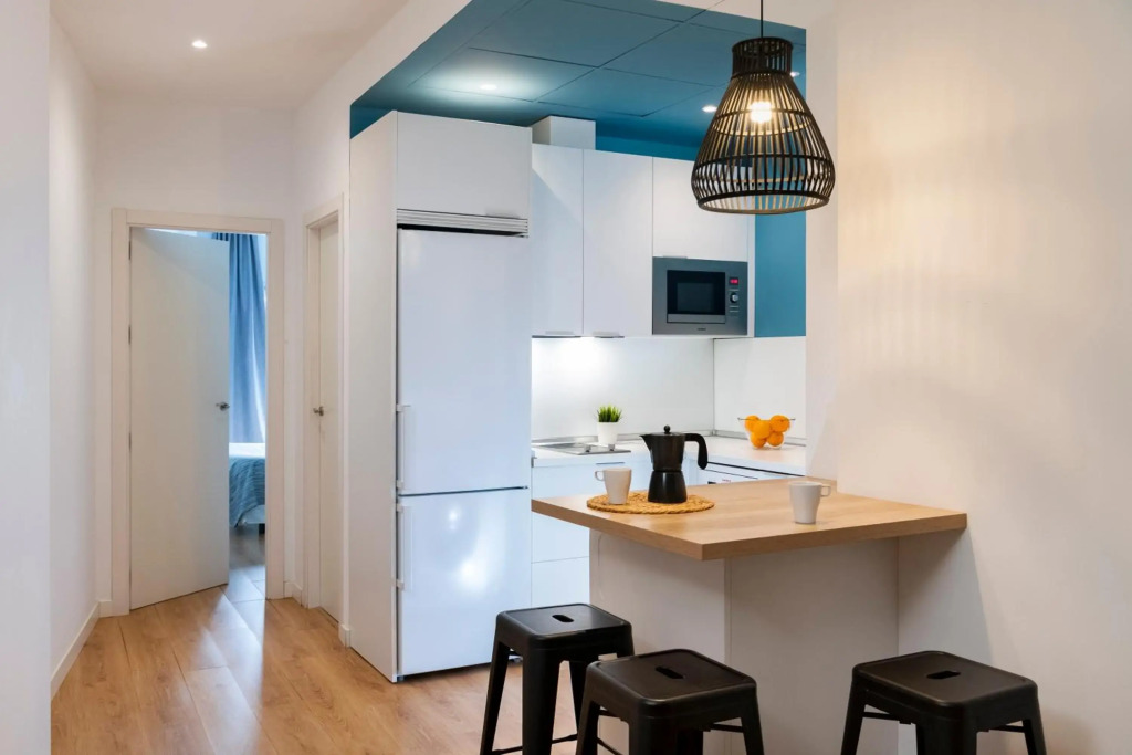 Lola 14 Suite Apartment