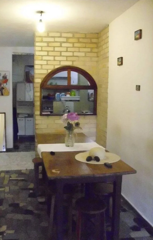 Roses hostel e pousada