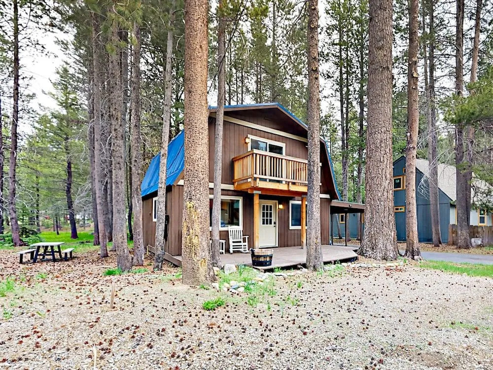 Wooded Retreat in So. Lake Tahoe by RedAwning