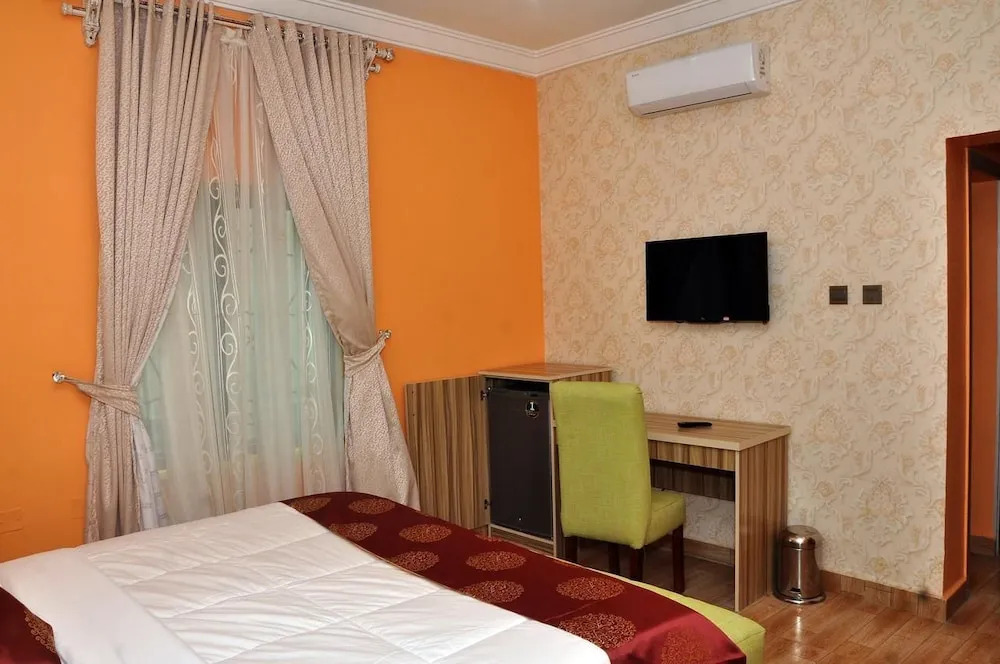 Mozida Suites