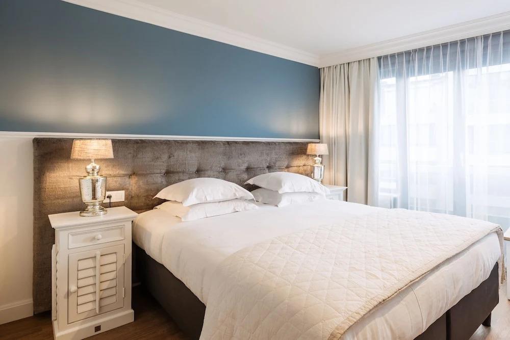 Hotel Cocoon