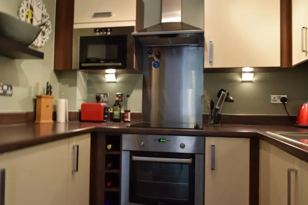Modern 1 Bedroom Flat With Roof Terrace