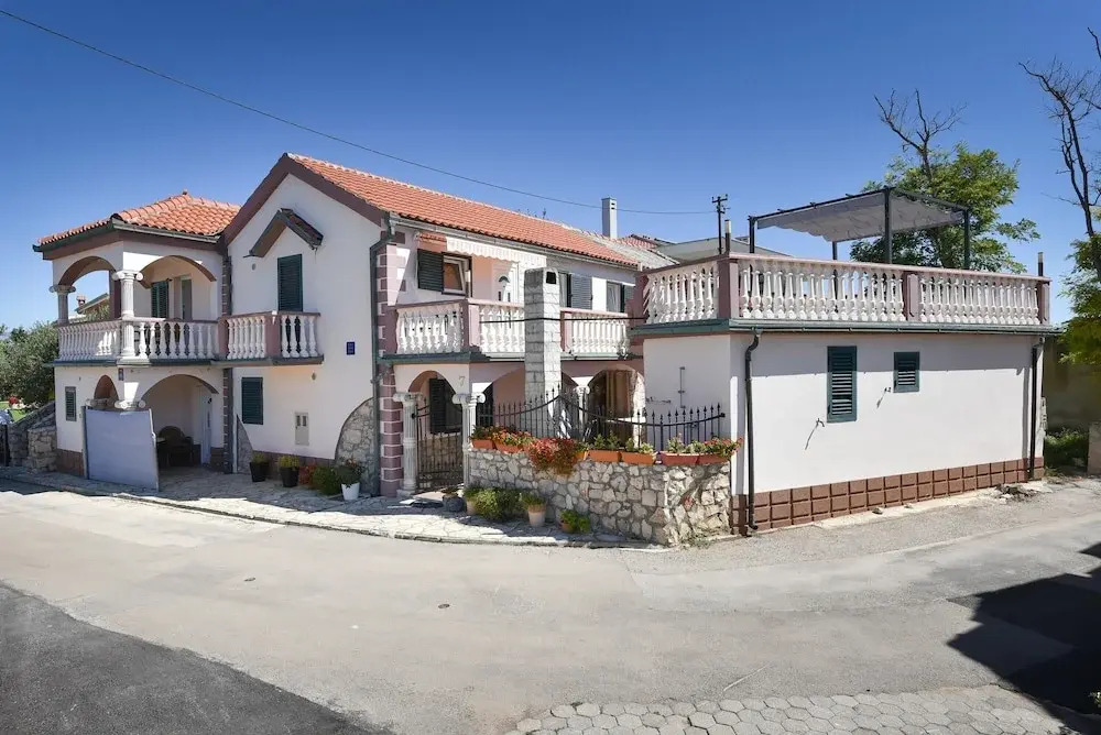 Villa Ledinko