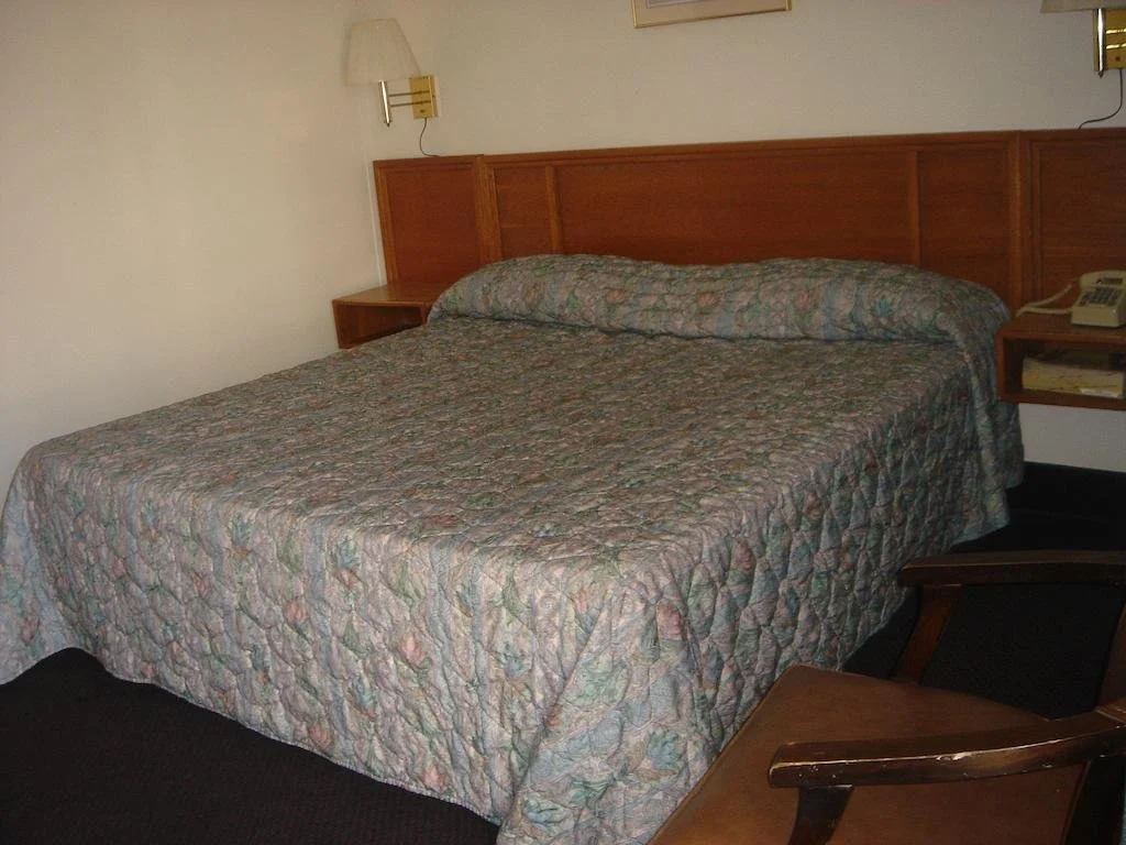 Express Inn