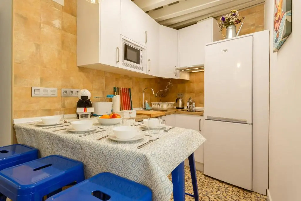 Apartamentos LOTO y LIZ by Cadiz4Rentals
