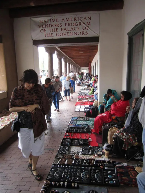 Pueblo Bonito Inn