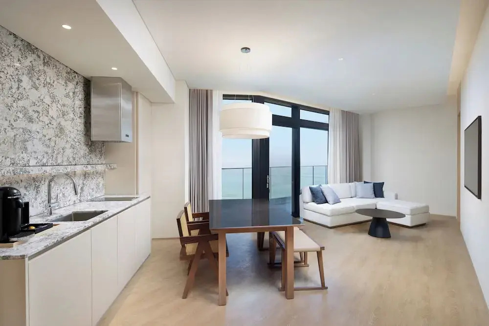 Shillamonogram Gangneung Residence