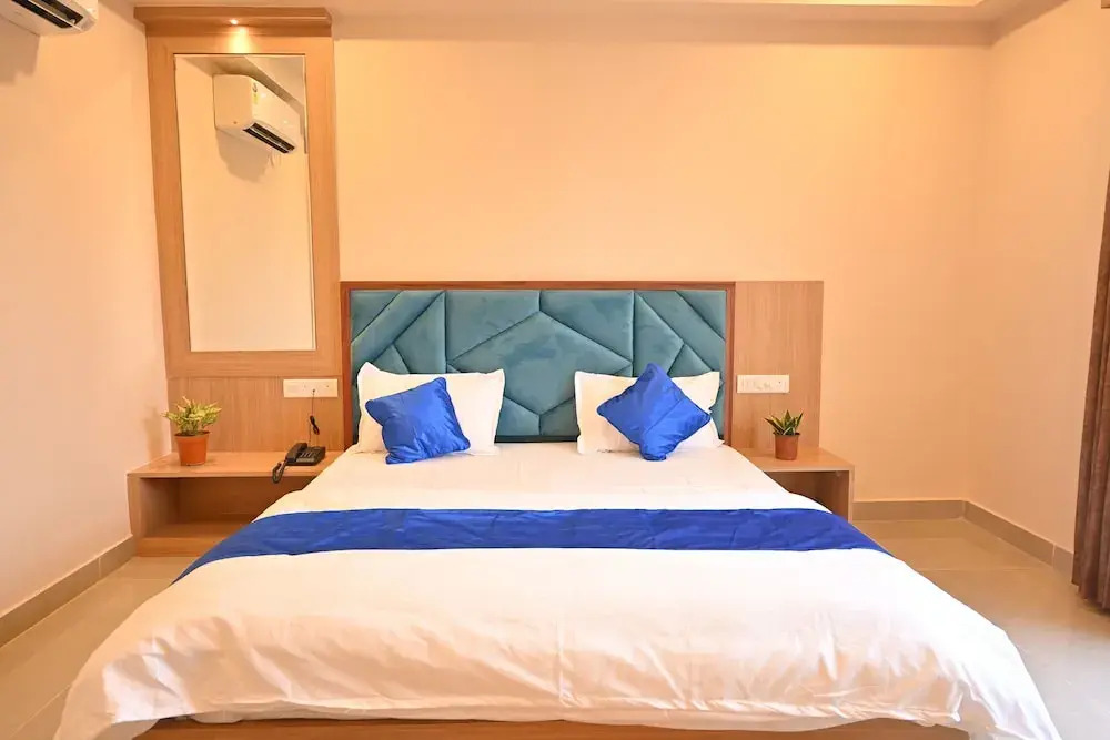 Hotel M Plaza Mandarmani
