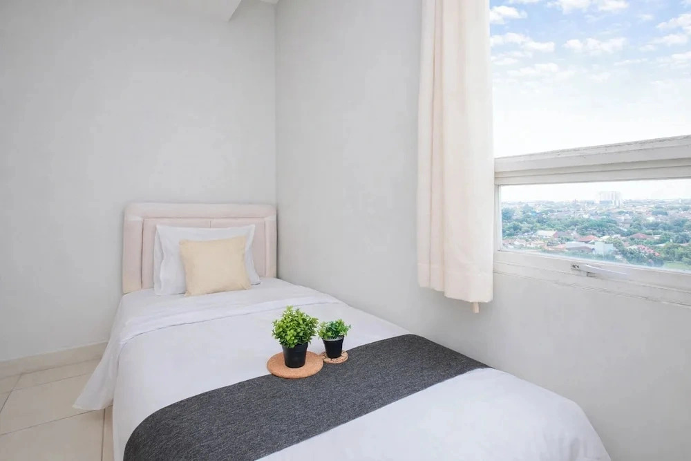 3 Pax Functional 2Br At Cinere Bellevue Suites Apartment