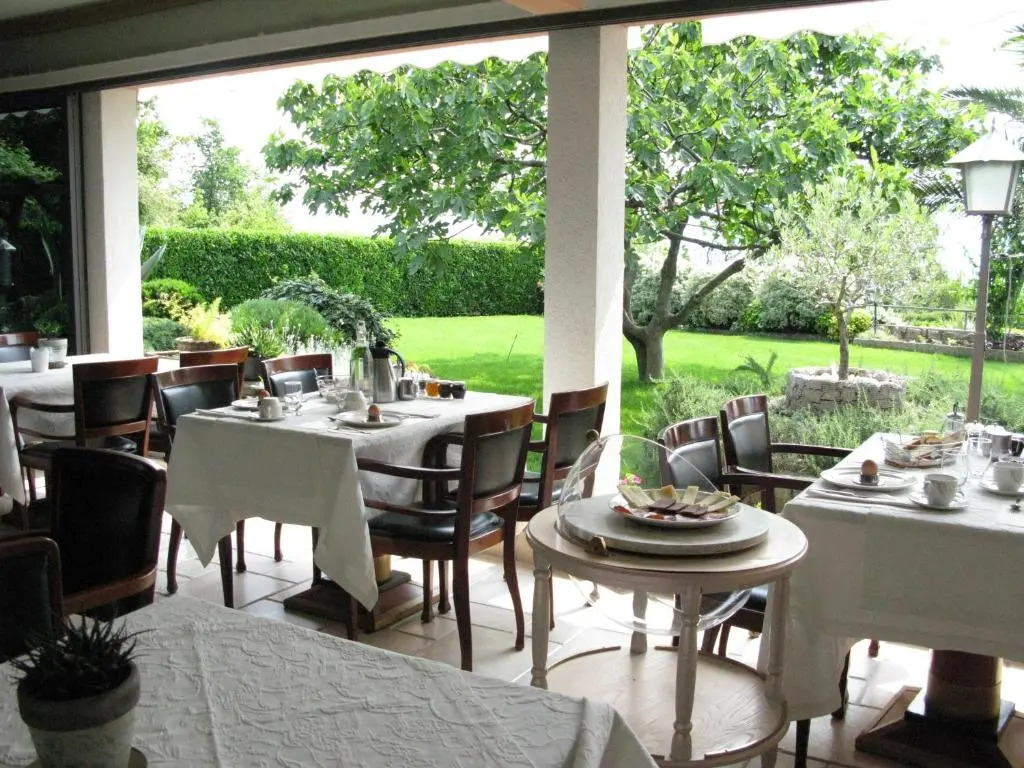 Bed and Breakfast Villa Iris