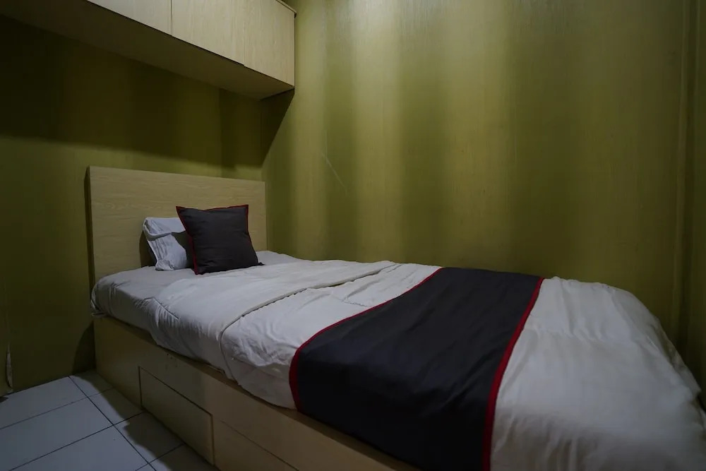 Collection O 92981 Apartemen The Jarrdin By Gold Suites PropertyNearSTEI ITB: Sekolah Teknik Elektro dan Informatika ITB